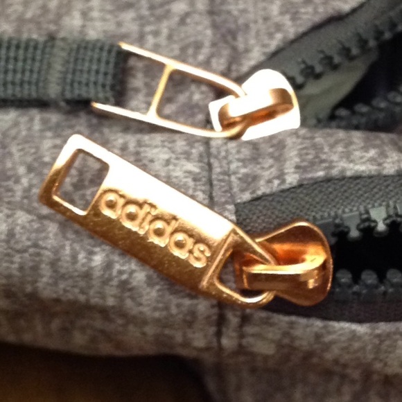 ?️ adidas - Three Stripe Life Mini ? Backpack